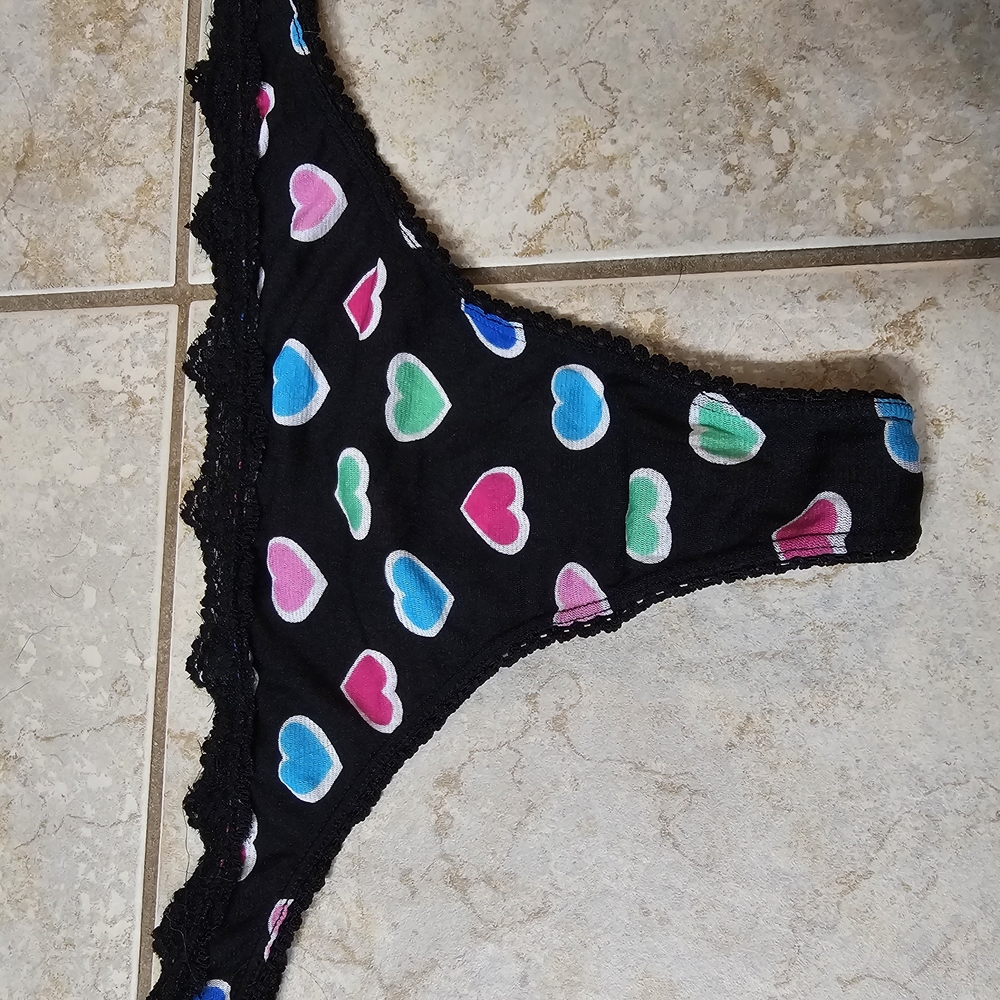 Fruit of the Loom Girls' Black Bikini Briefs with Pink, Blue & Green Hearts